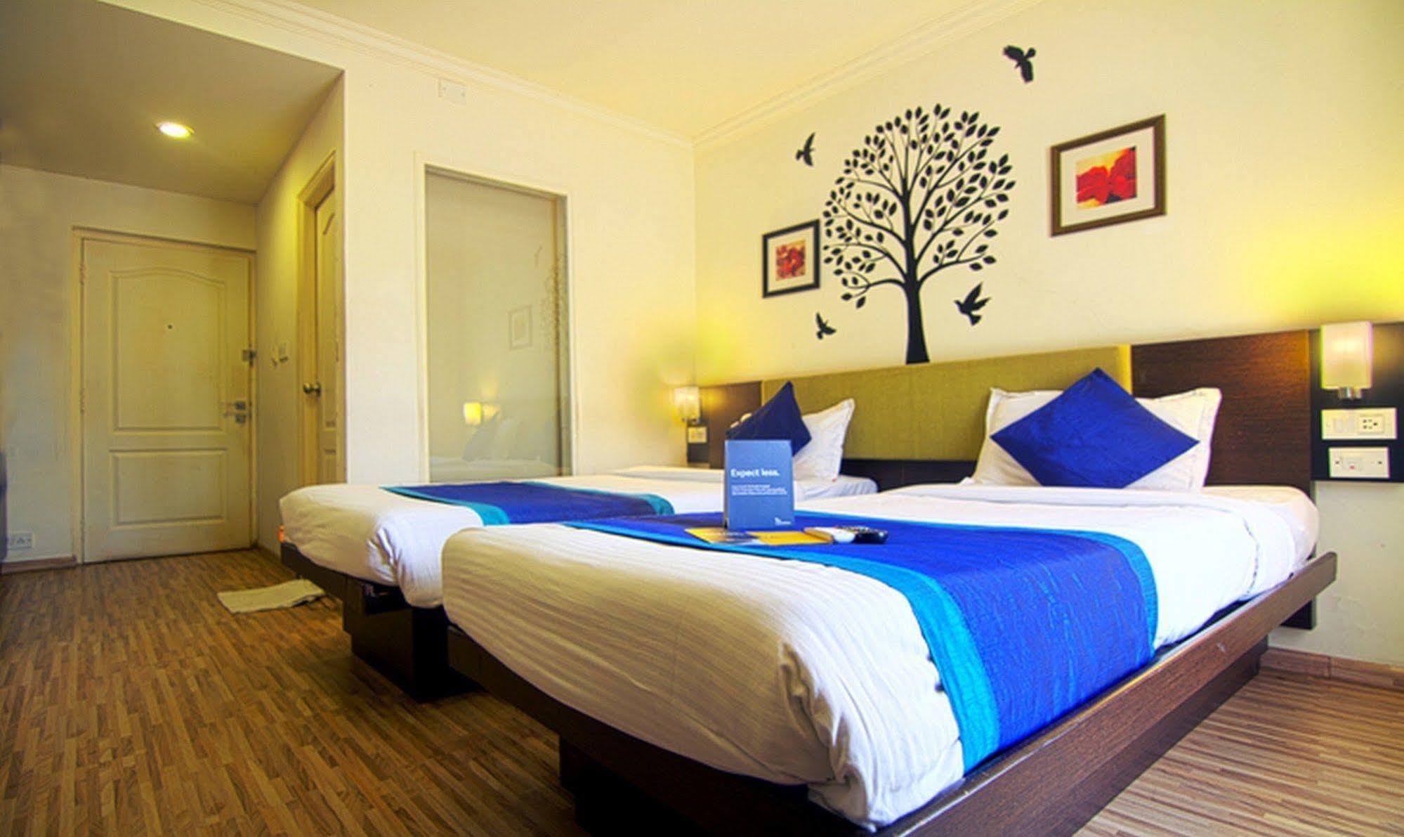Fabhotel Indiranagar Bangalore Exterior foto